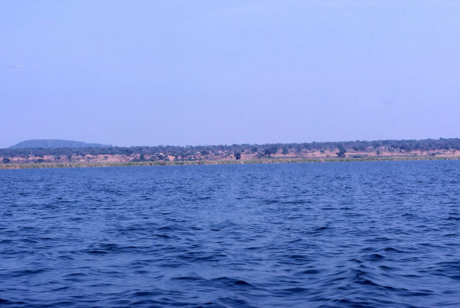 Lac Tshangalele